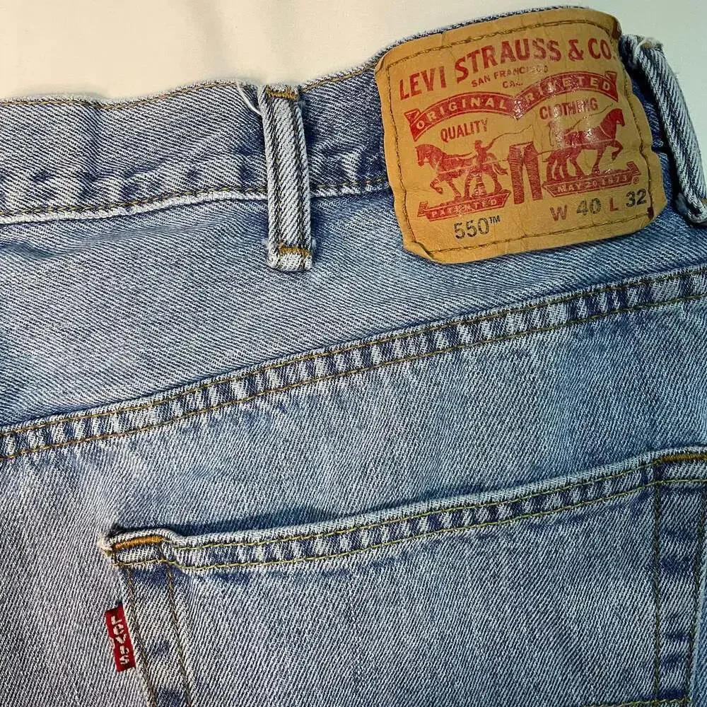 Levi’s 550 Relaxed Fit Jeans Men’s 40x32 Light Wash Denim